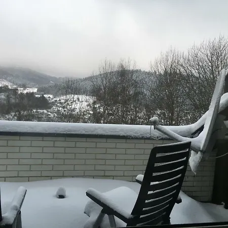 Berg- Und Seeblick ヴィンターベルク