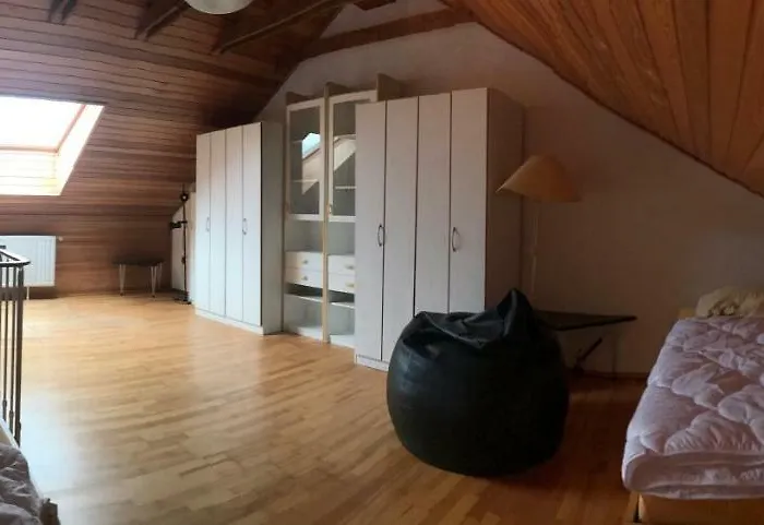 Berg- Und Seeblick アパート